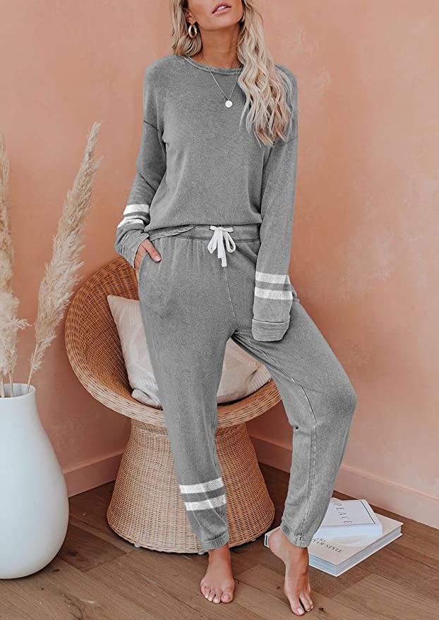 Best Loungewear Sets for Women That Are Super Cozy for Downtime